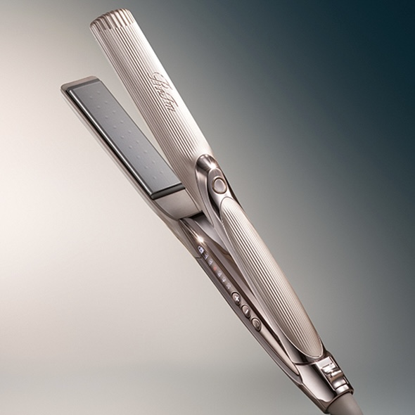 ReFa STRAIGHT IRON PRO+（リファ ストレートアイロンプロ+）